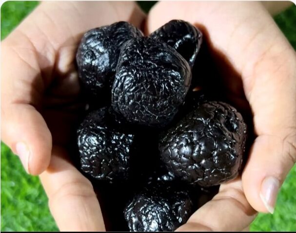 Dehydrate Mulberries